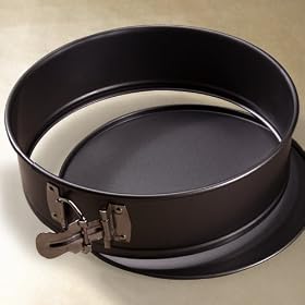 Click here to buy Chicago Metallic Gourmetware 9-Inch Springform Pan by Chicago Metallic.
