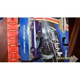 1971 Dodge Challenger R/T 1/43 Matchbox Collectibles Barrett Jackson Purple