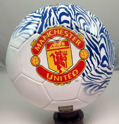 MANCHESTER UNITED OFFICIAL SIZE 5 SOCCER BALL - BLUE/WHITE