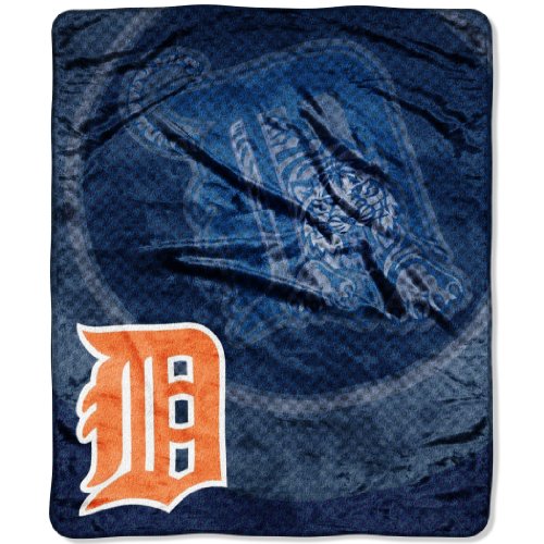 MLB Detroit Tigers 50-Inch-by-60-Inch Raschel Plush Throw 