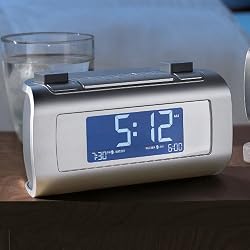 TimeSmart Self-Setting Alarm Clock Radio
