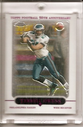 2005 Topps Chrome Terrell Owens Philadelphia Eagles Football Card #32 - Mint Condition - Shipped in Protective Acrylic Display Case !!