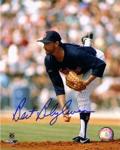 Bert Blyleven Autographed/Hand Signed Minnesota Twins 8x10 photo