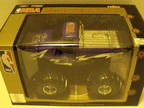 NBA Sacramento Kings Ford F-350 Monster Truck Limited Edition 1:32 Scale Die-cast