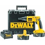 DEWALT DC520KA Heavy Duty 18-Volt Ni-Cad Cordless Drywall/Deck Screwdriver Kit
