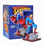  : Superman Mini Statue