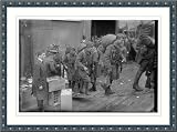 Photo (L): 335th Inf.