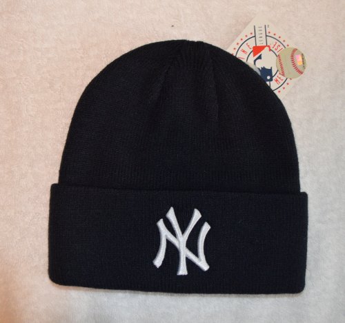 New York Yankees Blue Beanie Hat - MLB Cuffed Winter Knit Cap