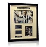 Alan Shearer hand signed Newcastle photo - Framed