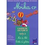 Mika : CP, s?rie 2, cahier de lecture 2 : Nuit de No?l - Dr?les de galettes book cover