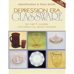 Depression Era Glassware: Identification & Value Guide (Depression Era Glassware)