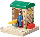 Review Learning Curve 99342 / Wooden Thomas & Friends: Conductor's Shed