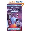 Dead Men Don't Crochet (A Crochet Mystery)