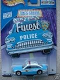 Mattel Hot Wheels 2001 1:64 Scale Blue & White Limited Edition Ford Crown Victoria New York Times Square Die Cast Police Car