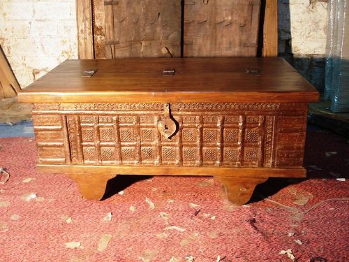 Sehr schöne Truhe BOX zum Aufräumen INDIEN 45 x 110x 45