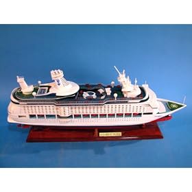 Royal Caribbean Cruise Explorer of the Seas Cruise Ship Model Boat Ocean Liner