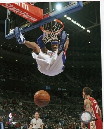 Allen Iverson Pistons Dunking 8x10 Photo