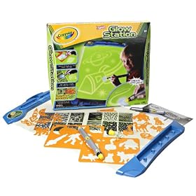 Crayola Glow Station can create with Light!