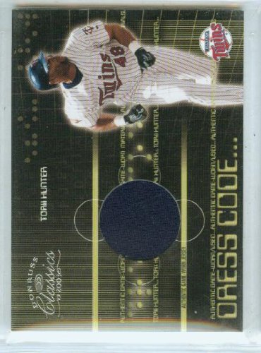 Torii Hunter 2003 Donruss Baseball Classics Dress Code Game Used Jersey Card #DC-31 & #/425 Made / Minnesota Twins