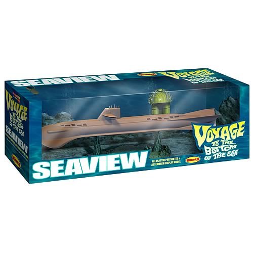 Prepainted Seaview Submarine 1-350 Moebius Models