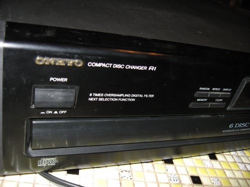 Onkyo DX-C110 6-CD Carousel Changer