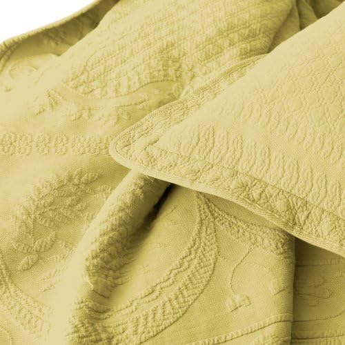 King Charles Matelasse Standard Sham, White