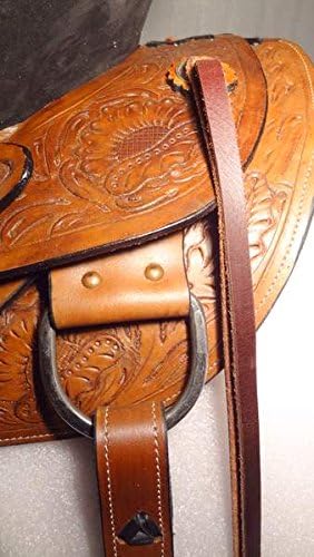 Wade Roping Roper Western saddle made of quality leather (17")