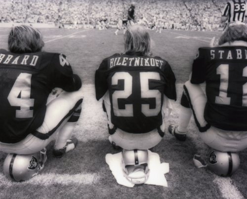 MARV HUBBARD-FRED BILETNIKOFF-KEN STABLER OAKLAND RAIDERS 8X10 SPORTS ACTION PHOTO