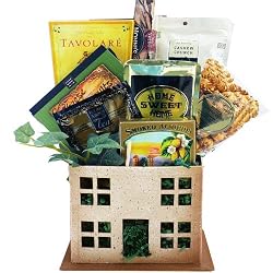 A Touch of Home Gourmet Food and Snacks Gift Box