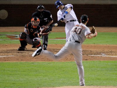 San Francisco Giants v Texas Rangers, Game 4: Ian Kinsler Photographic Poster Print by Doug Pensinger, 12x16