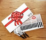 19PC DIAMOND CUT CUTLERY