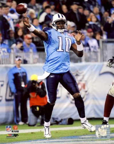 Vince Young - Tennessee Titans NFL 8x10 Photo