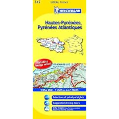Hautes-Pyrenees, Pyrenees-Atlantiques (Michelin Local Maps)