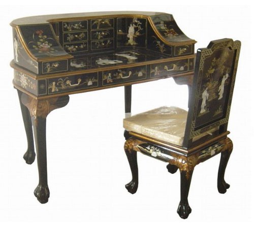 Deluxe Oriental Dresser With Chair Set