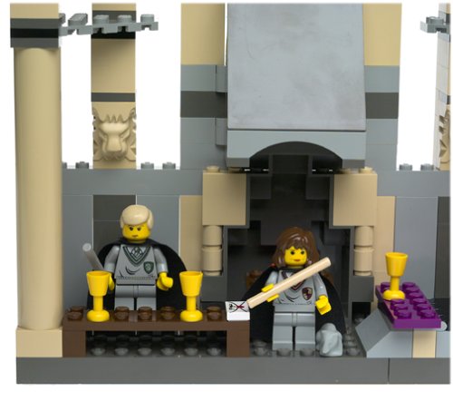 LEGO Harry Potter: Hogwarts Castle Set (4709)