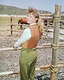 IMAGE OF ROBERTA SHORE 20X24 PHOTO