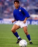 ROBERTO BAGGIO ITALY MENS SOCCER 8X10 SPORTS ACTION PHOTO (I)