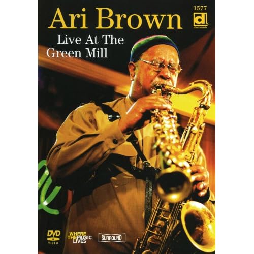 Who are famous saxophone players know for playing multiple saxophones