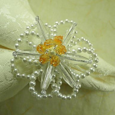 Ceiling light¡¯s Snowflake Wedding Napkin Ring Set of 6, Glass Beads Dia 4.5cm