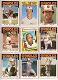 Baltimore Orioles 1986 Topps Baseball Team Set (Cal Ripken) (Eddie Murray) (Earl Weaver) (Fred Lynn) Tippy Martinez) (Scott McGregor) (Larry Sheets) (Rich Dauer) (Rick Dempsey) (Mike Flanagan) (Denny Martinez) (Lenn Sakata) (Storm Davis) (Mike Boddocker)