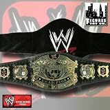 WWE UNDISPUTED CHAMPIONSHIP DELUXE REPLICA WRESTLING BELT