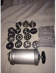 Kitchen: Vintage MIRRO Cookie and Pastry PRESS SET - MIRRO