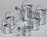 Eigenschaften A.H.G. 583963 / A.H.G. Zimmergiesskanne 1,2Ltr Verz 2-03102