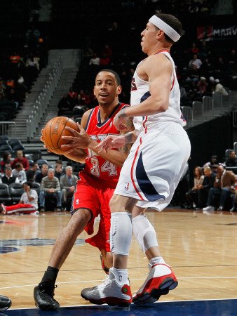 New Jersey Nets v Atlanta Hawks: Devin Harris and Mike Bibby Photographic Poster Print by Kevin Cox, 48x64