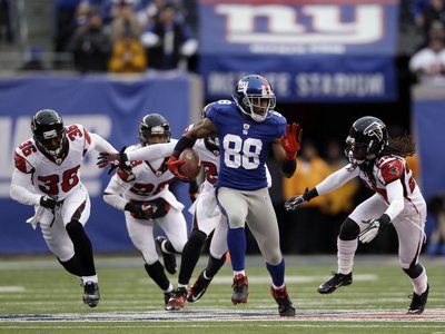 Atlanta Falcons and New York Giants: Hakeem Nicks Photographic Poster Print by Matt Slocum, 24x18