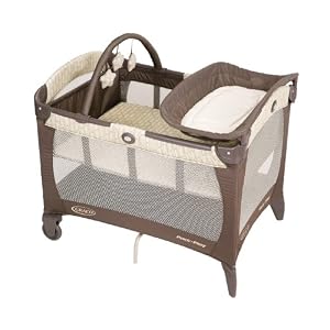 Graco Pack 'n Play Playard with Bassinet & Changer