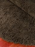 Safavieh SG240E Shag Collection Classic Handmade Chocolate Shag Round Area Rug, 4-Feet Round