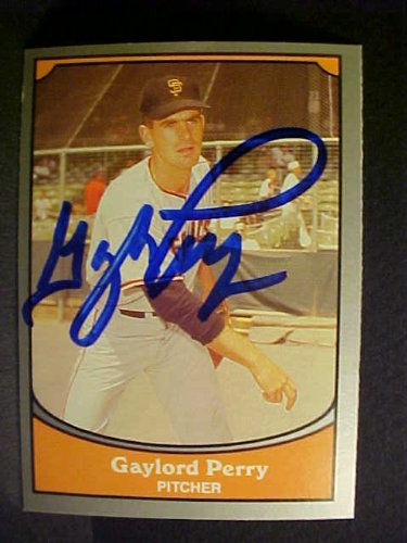 Gaylord Perry San Francisco Giants #43 1990 Baseball Legends Signed Baseball Card
