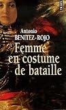 Femme en costume de bataille