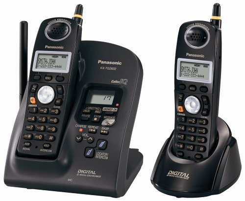 Panasonic KX-TG2632B 2.4 GHz FHSS GigaRange  Digital Cordless Answering System with Dual Handsets
